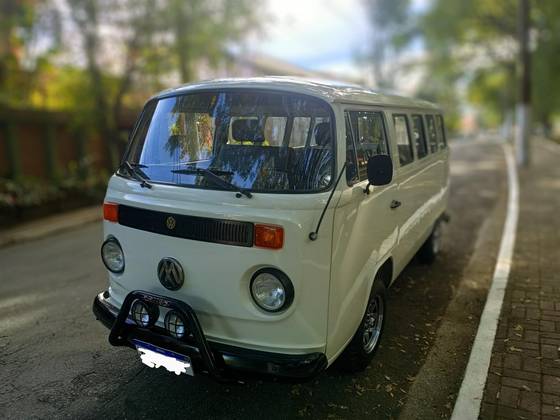 VOLKSWAGEN KOMBI 1.6 STD 8V GASOLINA 3P MANUAL
